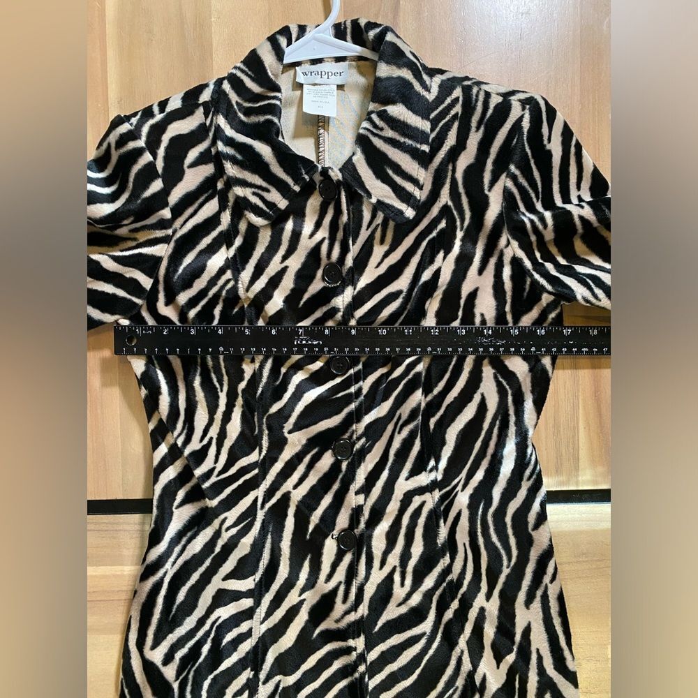Zebra jacket - Picture 3 of 6